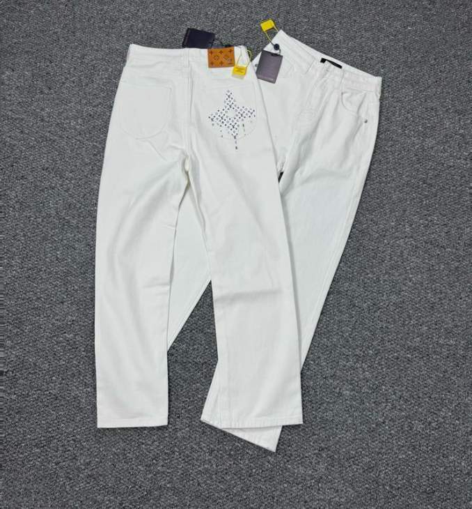 Picture of LV Jeans Long _SKULVsz28-36sytxH75011276